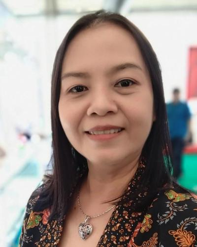 นางสาววรวลัญช์ ทองคำแท้ (เอ)